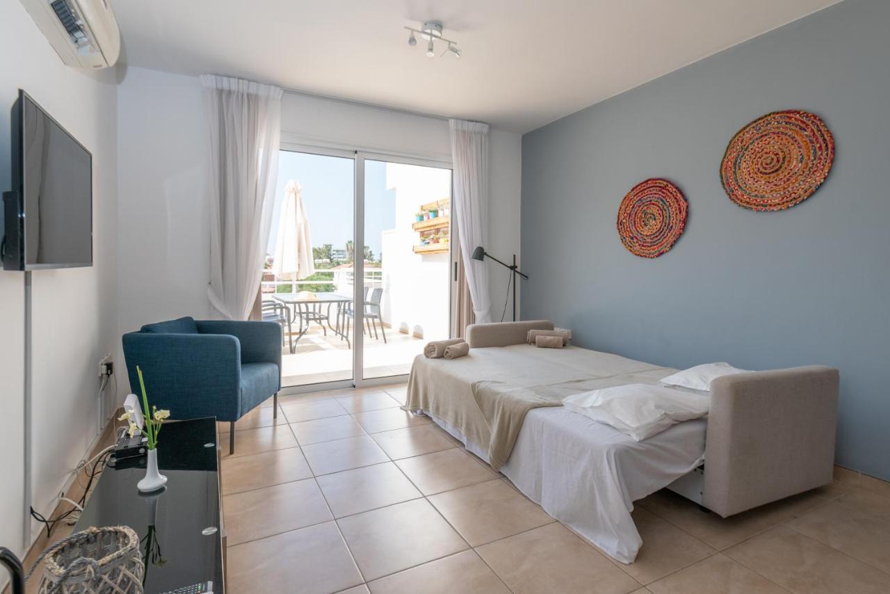 Narcissos 'nissi Beach' C12 Appartement